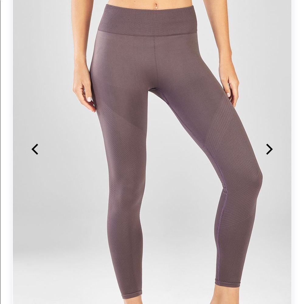 🖤Fabletics high waisted leggings🖤
